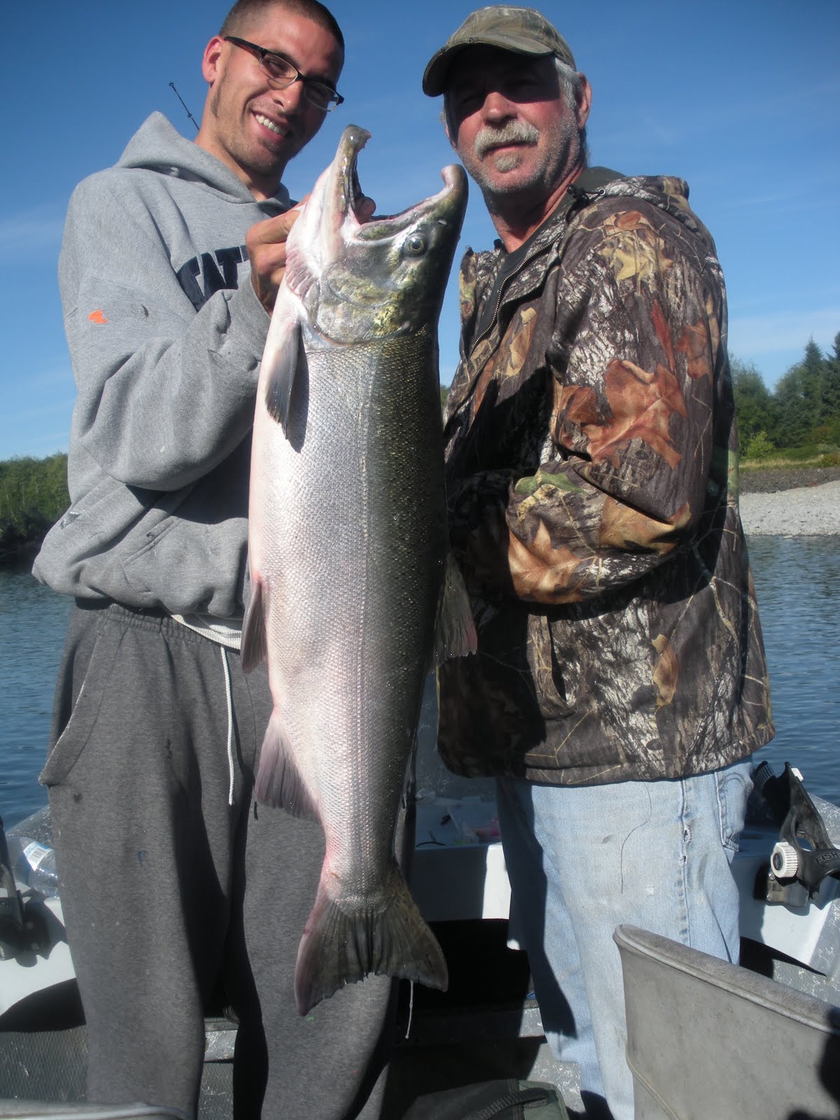 PAT NEAL WILDLIFE Spinner fishing