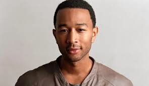 John Legend John Legend canta tema internacional de Verônica e Jonas
