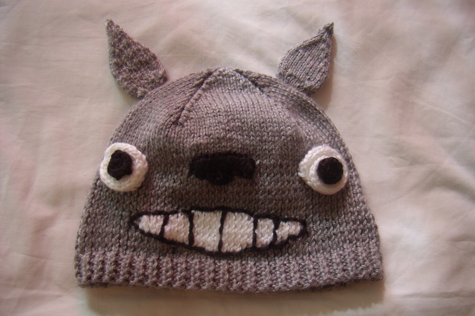 Knit With Leng!: WIP Wednesday and Totoro Hat