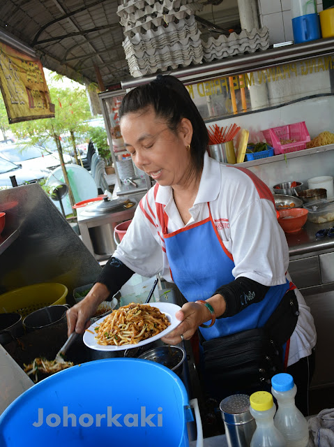 Char Kway Teow in Johor Bahru at Kim Ling Kopitiam 金岭炒粿條 Char-Kway-Teow-Johor-Bahru-Kim-Ling-Kopitiam-金岭炒粿條