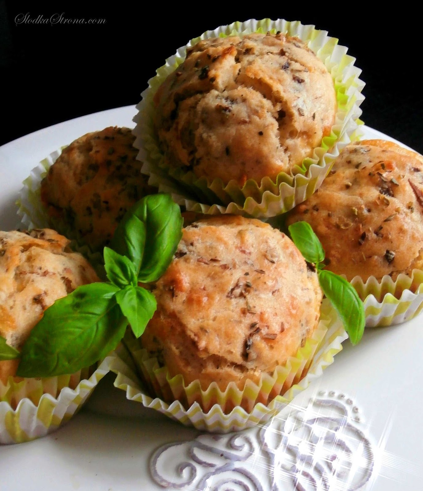 Muffiny z Pieczarkami i Serem - Przepis - Słodka Strona