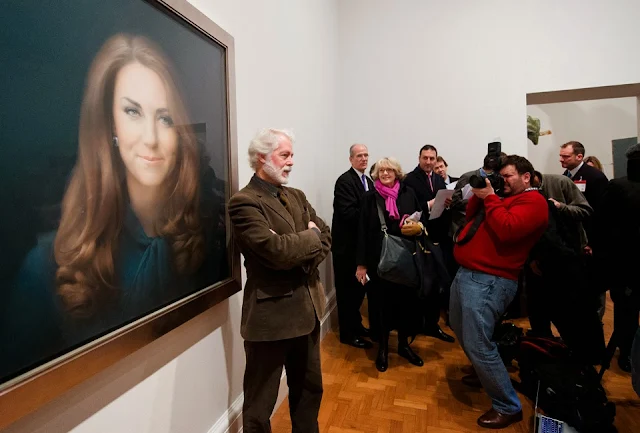 Kate thrilled with her first official portrait despite mixed reviews from art critics. “It’s just amazing. Absolutely brilliant,” she told the artist, Paul Emsley, when she met him at the National Portrait Gallery, where the picture now hangs.