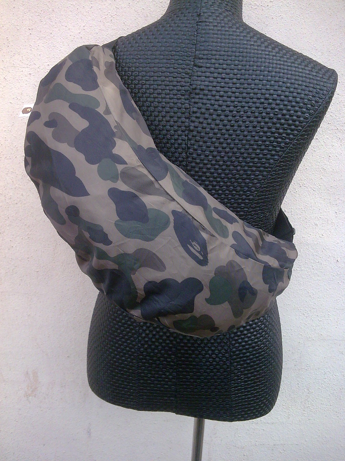 d0rayakeebag bathing ape camo banana sling bag sold d0rayakeebag bathing ape camo banana sling bag sold