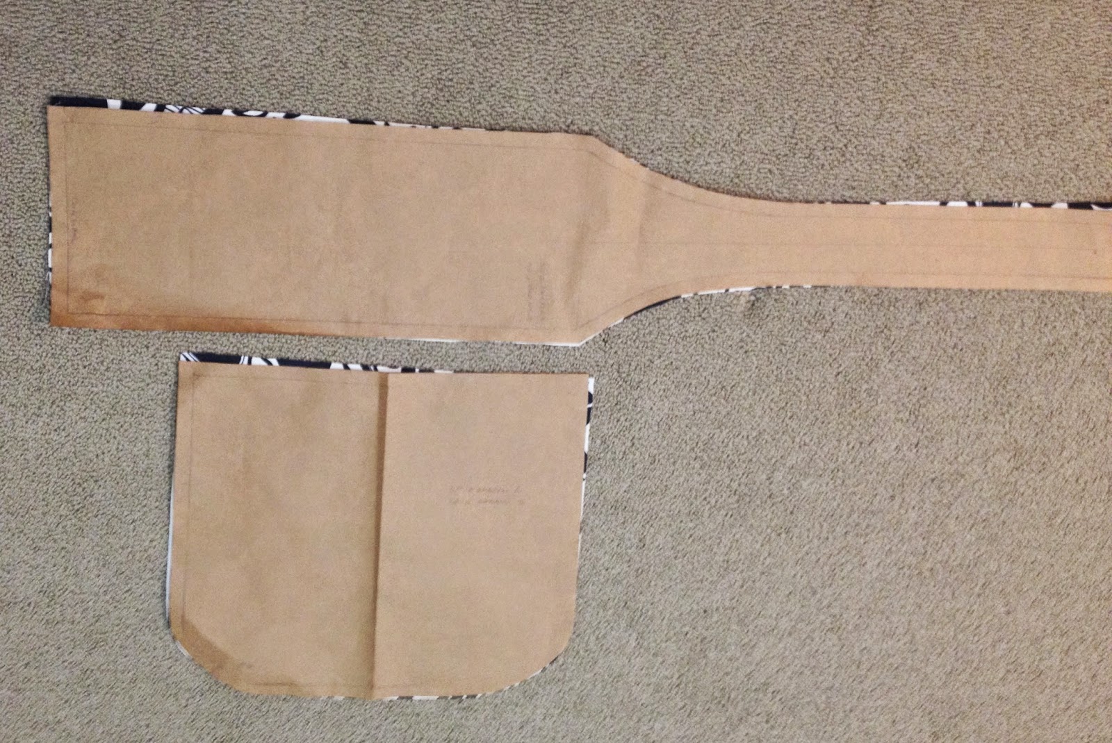 TwoCreativeWomen How to make a reversible hobo bag