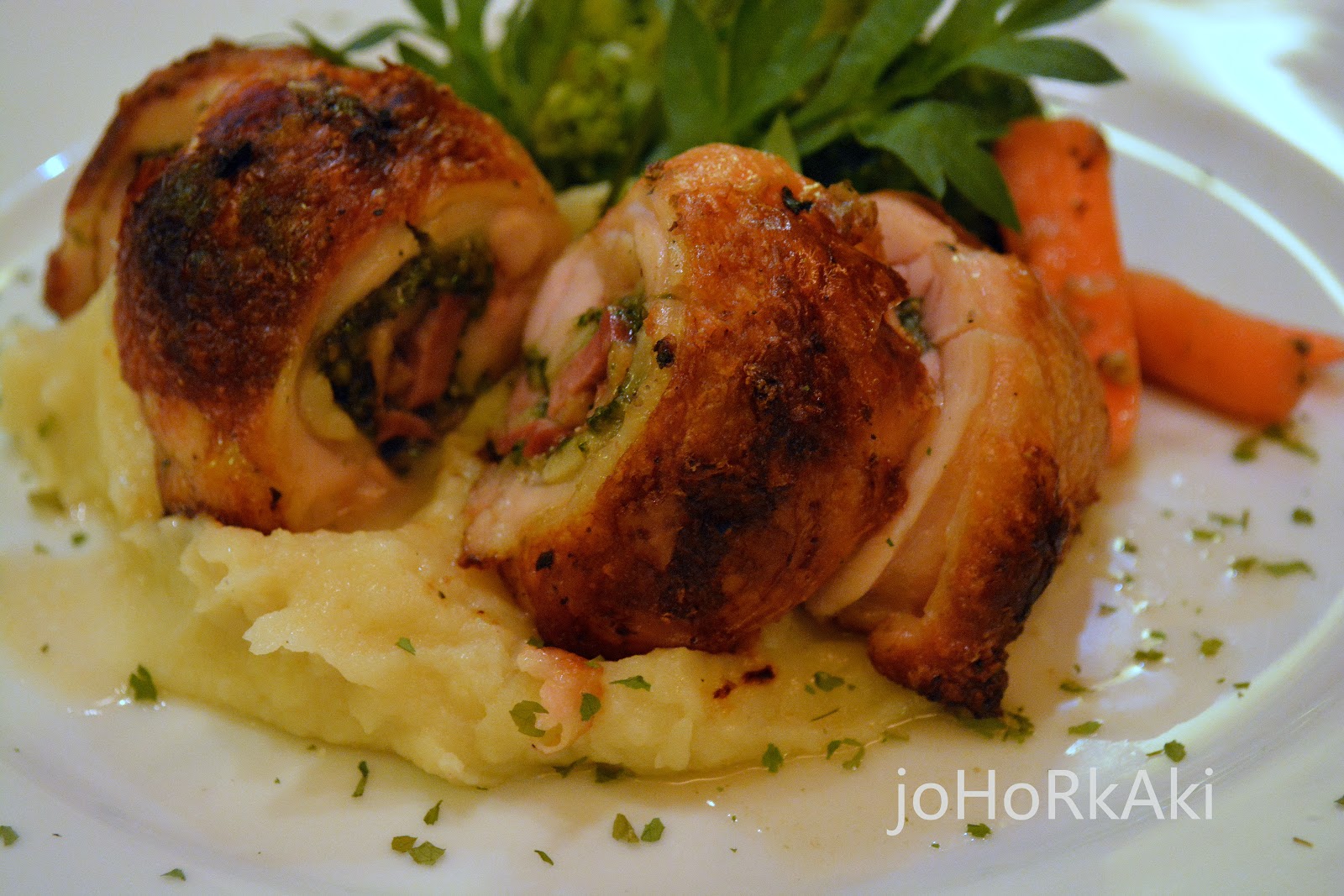 Grill Bar Steak House in Johor Bahru, Taman Pelangi Johor Kaki Travels