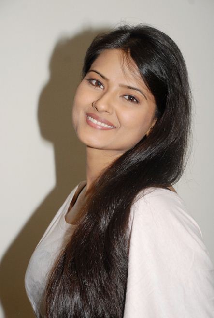 hot kritika sengar sexy pic ~ ARTIST 271