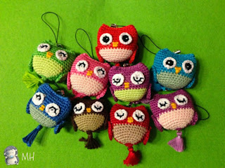 Pequeños búhos amigurumi