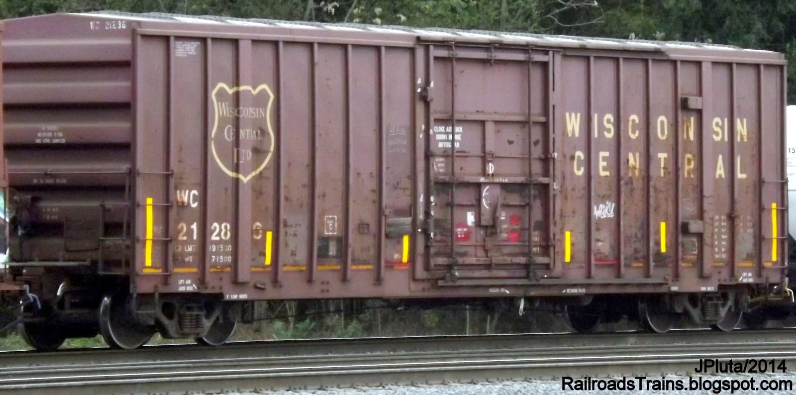 RAILROAD Freight Train Engine EMD GE Boxcar BNSF,CSX,FEC