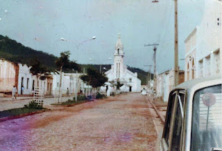 Rua 02 de Fevereiro. Data provável entre 1970 e 1980.