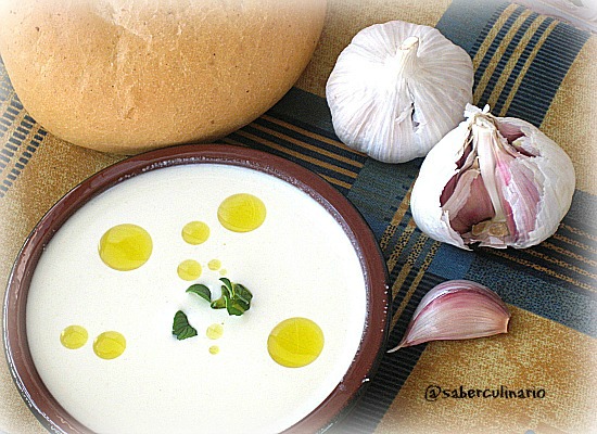 cold-soups-with-olive-oil