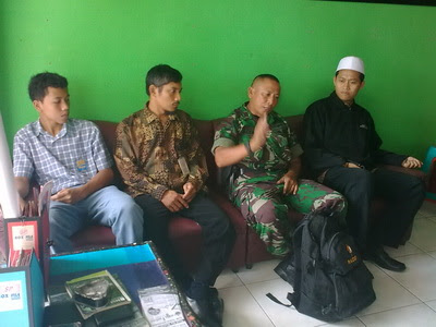 DANRAMIL-01/SRAGEN KOMSOS DENGAN TOGA