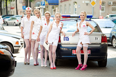 بنات ممرضات شقروات 2016 مثيرات Blonde_Nurse_Parade_