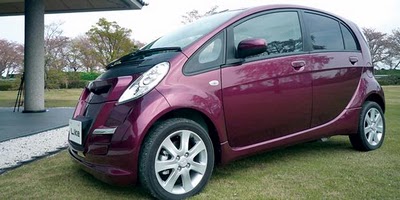 Based on the information, electric cars are available in five colors title=