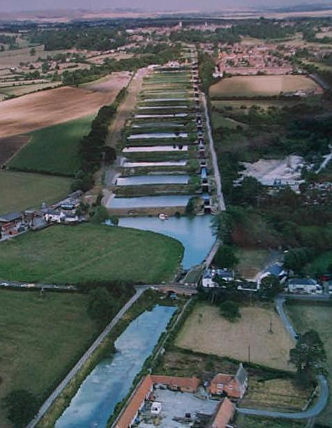 caen locks devizes