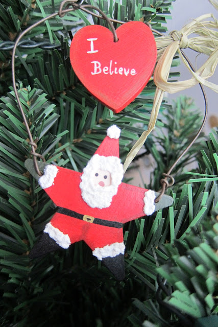 The Constant Crafter: Ghosts of Christmas Past - Mine