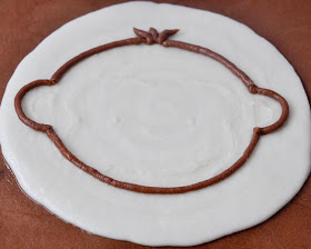 Beki Cook's Cake Blog: Monkey Cakes: How to Transfer a Picture to a Cake
