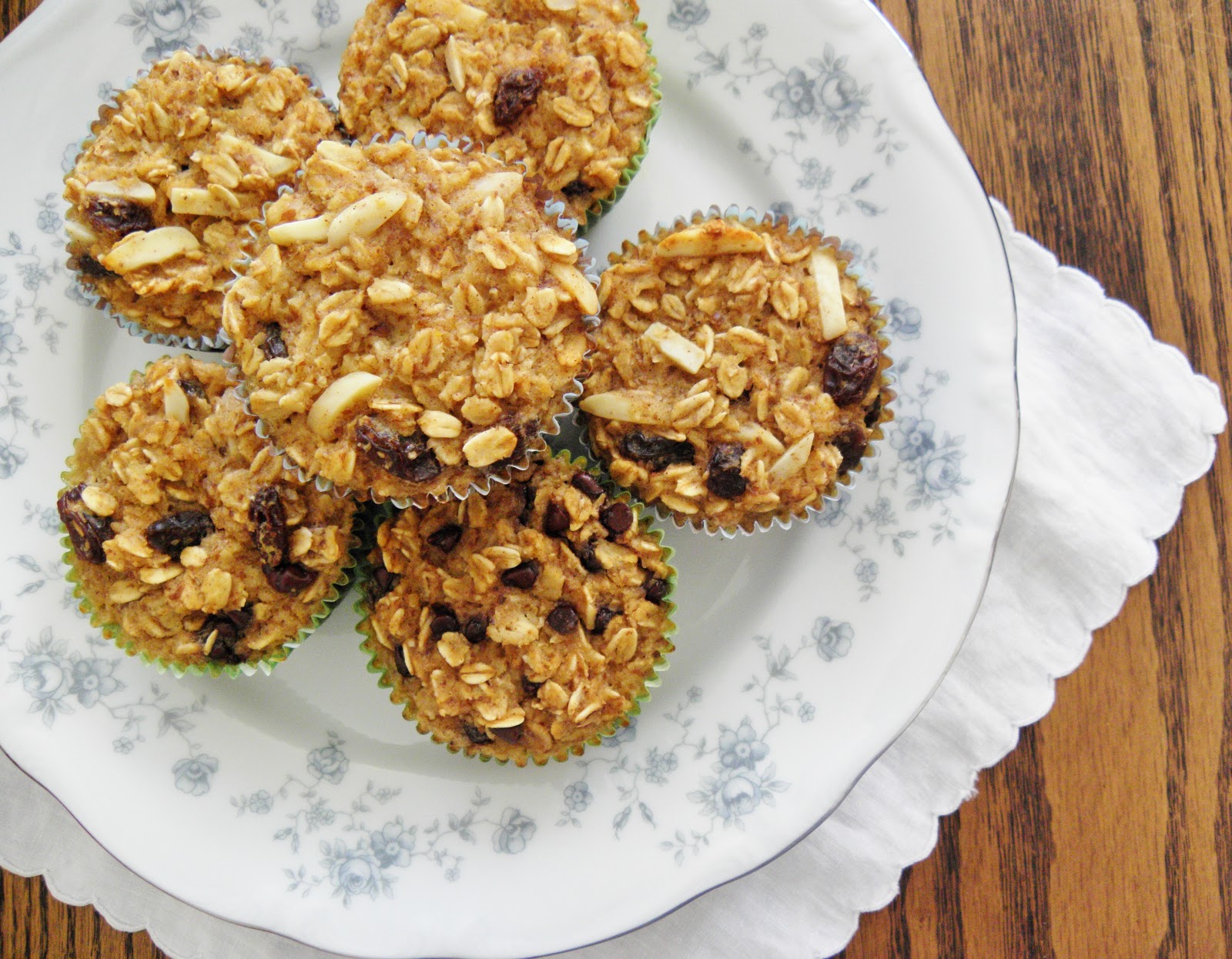 The Cozy Little Kitchen Delicious Baked Oatmeal Cups for Early Mornings