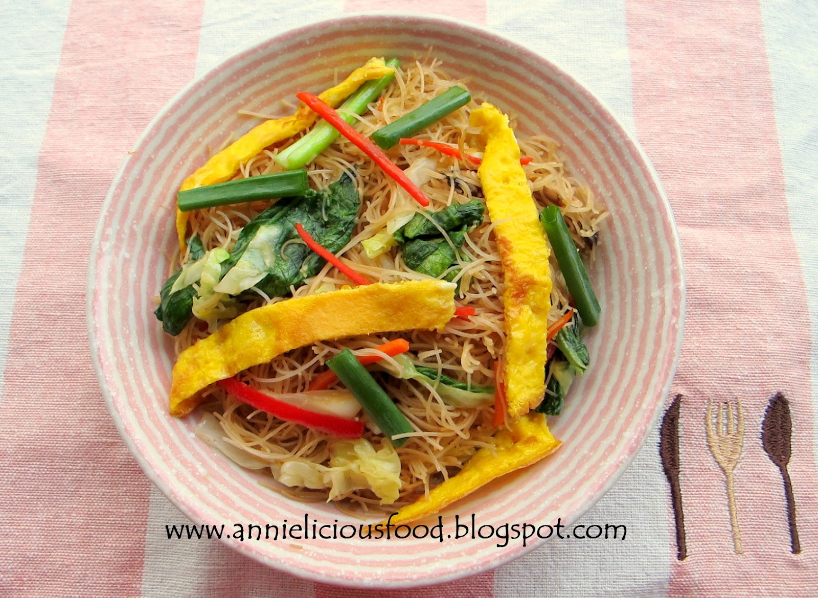 Annielicious Food Simple Fried Rice Vermicelli (炒米粉)