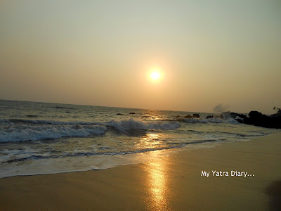 Sunset at the beach in Kannur homestay, Kerala