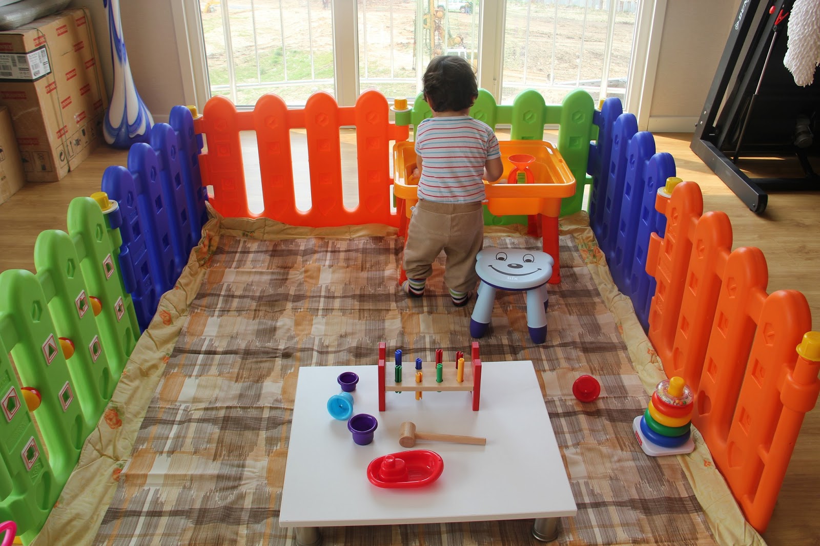 Bebeğimin Güncesi Montessoriye Göre Evde Oyun Alanı