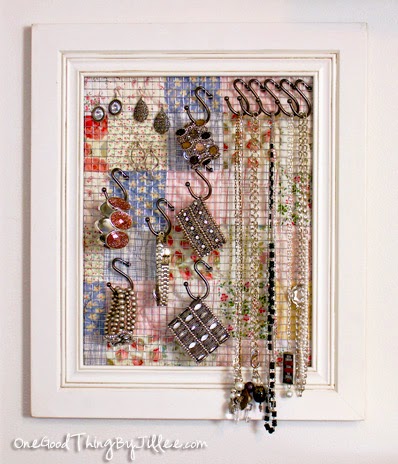 http://www.onegoodthingbyjillee.com/2012/09/diy-jewelry-organizerwall-decor.html