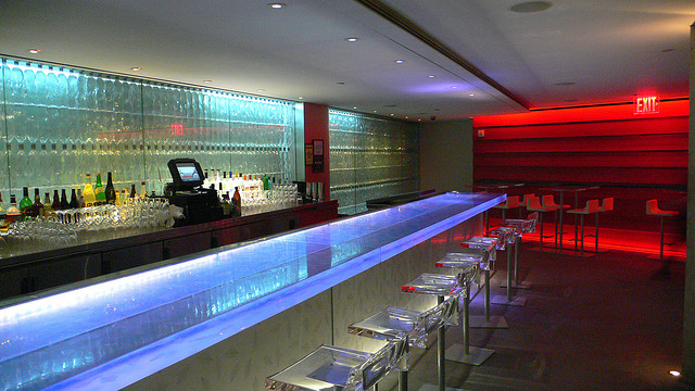 Restaurante japonês tem divisório de garrafas PET