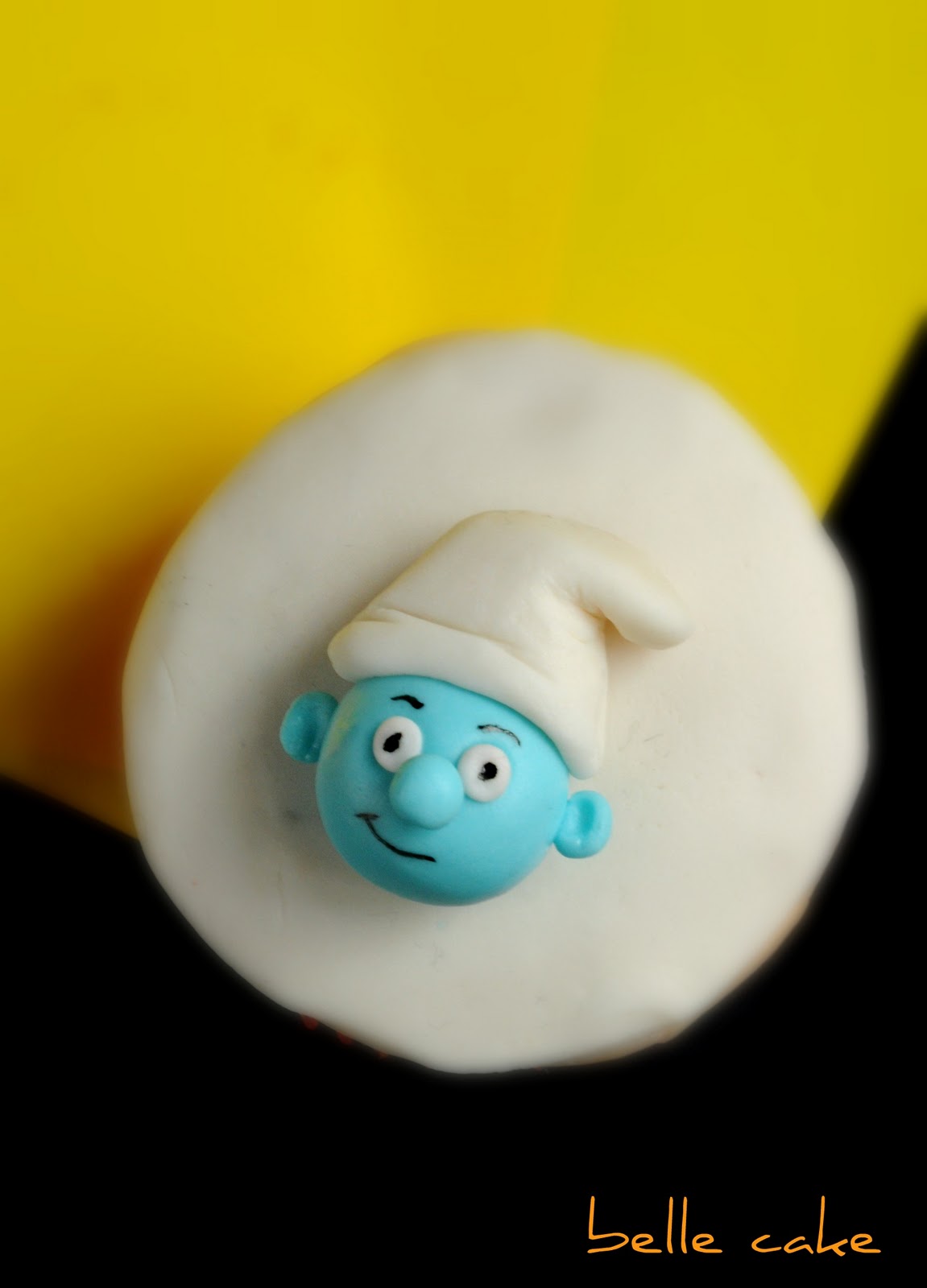 Cupcake Smurf