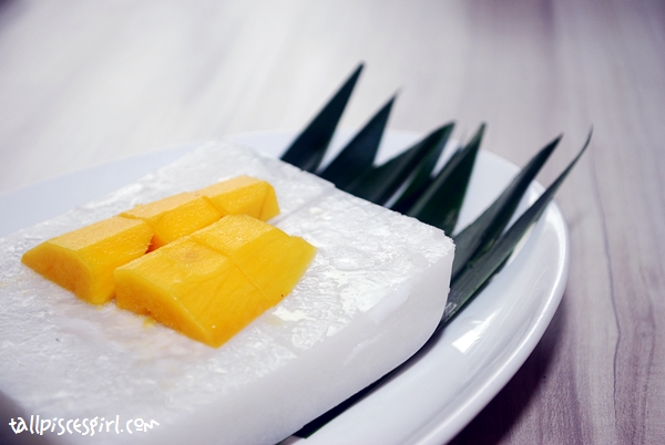 Coconut and Lemongrass Jelly with Sweet Mango (RM 7.00) Coconut and Lemongrass Jelly with Sweet Mango (RM 7.00)