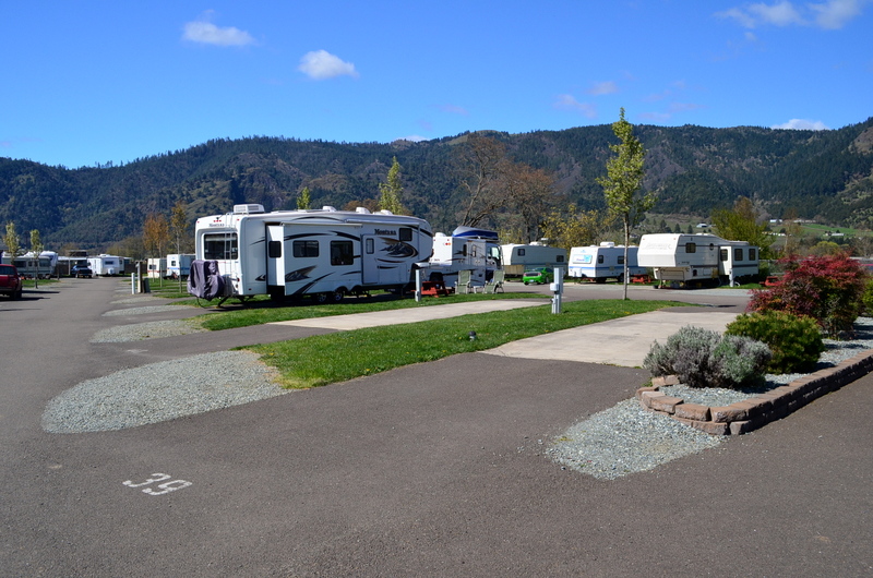 Living The Dream... Thursday, March 20, 2014 (Travel to Tri City RV