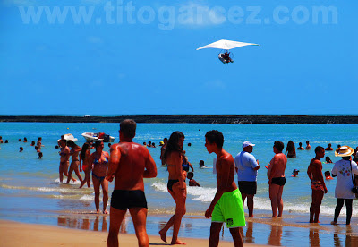 Agitação na parte central da praia do Francês Praia do Francês - Marechal Deodoro - Alagoas