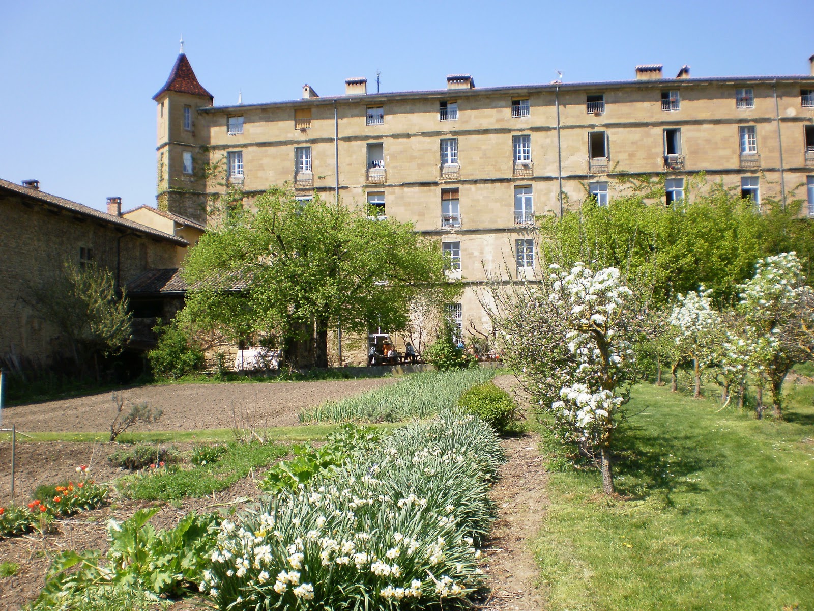 A la recherche Dernière étape la communauté de l'Arche de Saint Antoine l'Abbaye