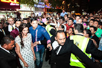 Deepika and Ranveer Promotes Ram-Leela at Juice World, Dubai Deepika and Ranveer Promotes Ram-Leela at Juice World, Dubai