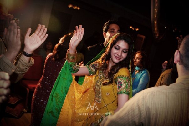 Pakistani Wedding Groom & bride best dance