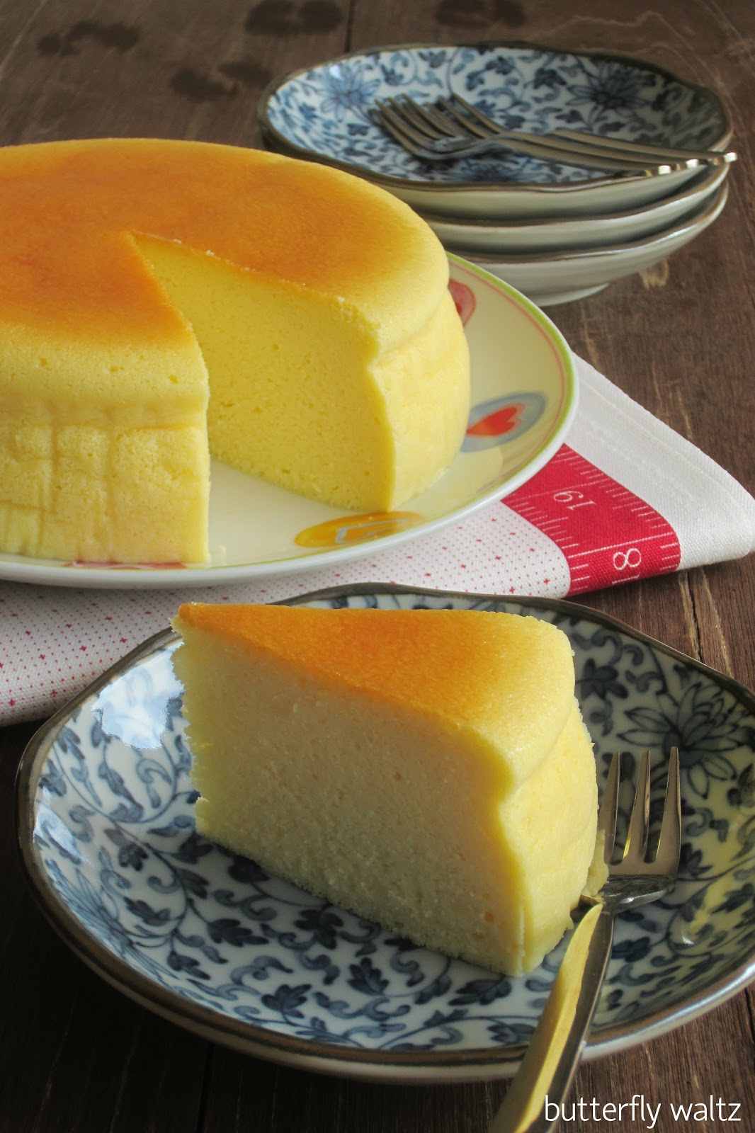 Waltzing butterflies Luscious japanese cheesecake