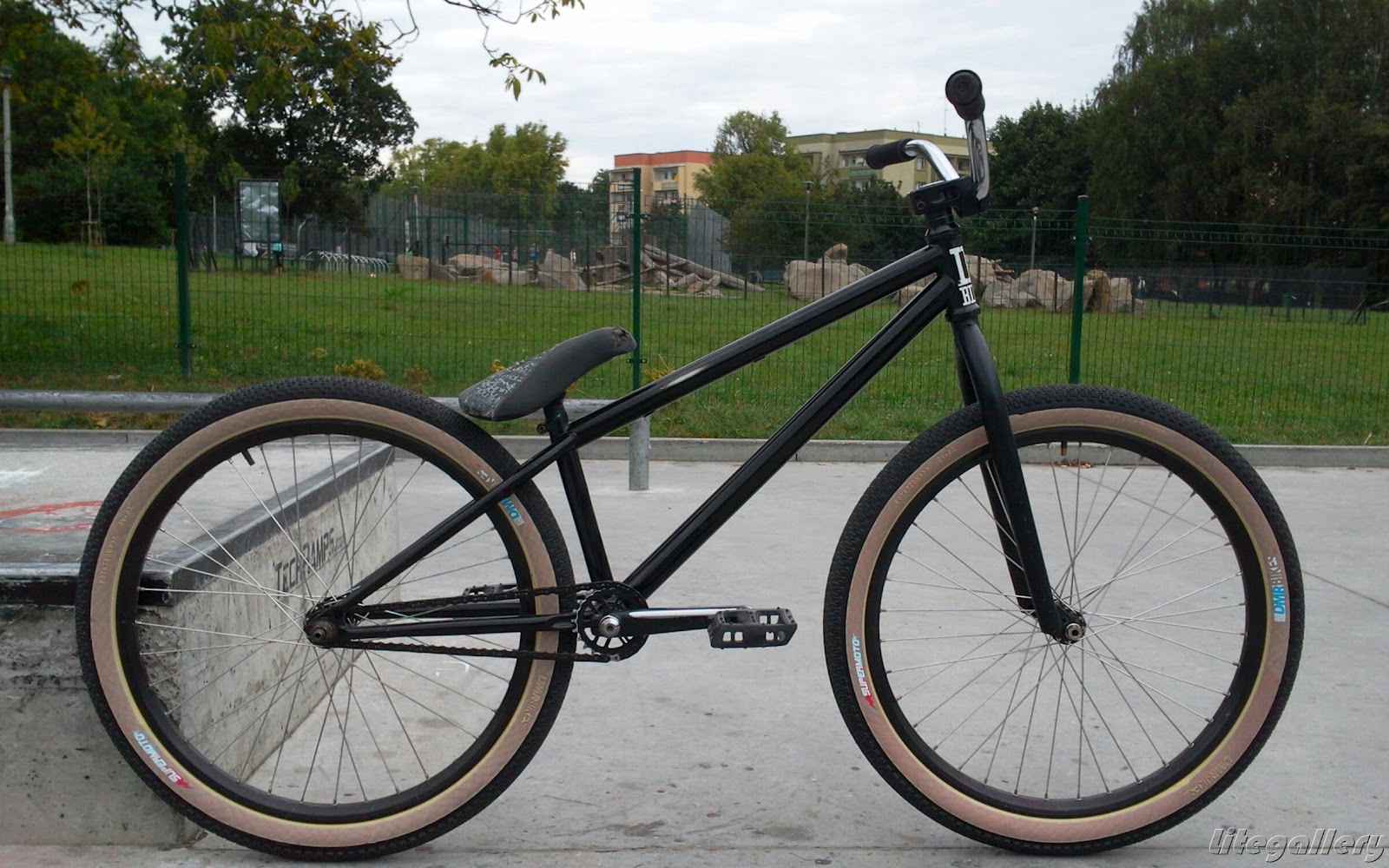 dmr supermoto