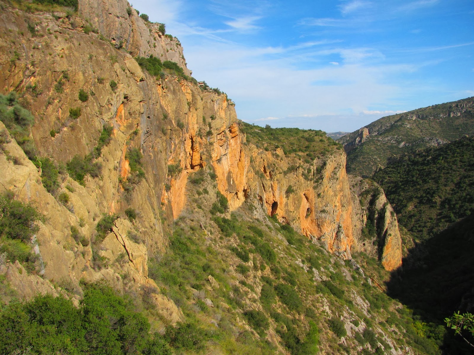 PASSOS PERDUTS PEL BARRANC FONDO DE SANT LLORENÇ