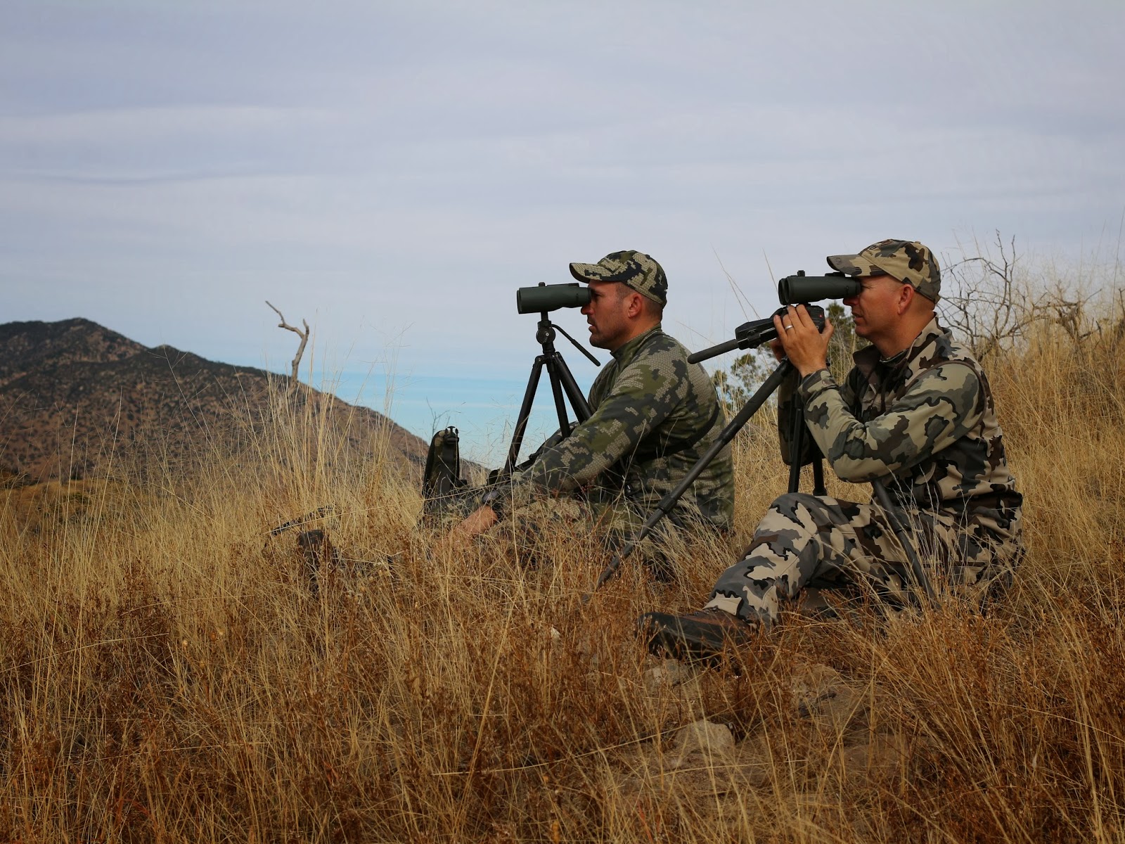 Glassing+for+Coues+Deer+with+Jay+Scott+and+KUIU+Jason+Hairston+in+Sonora+Mexico.JPG