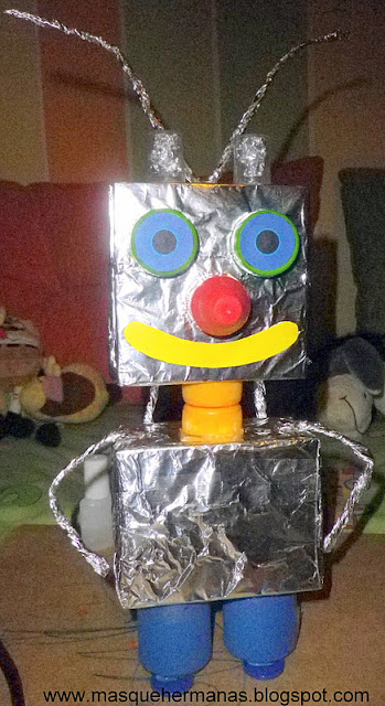 MÁS QUE HERMANAS: HACER ROBOT CON MATERIAL RECICLADO MÁS QUE HERMANAS: HACER ROBOT CON MATERIAL RECICLADO