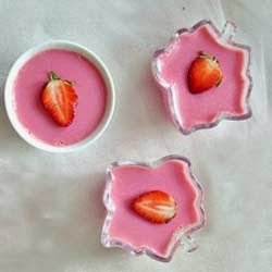 Resep Puding Susu Strawberry Resep Puding Susu Strawberry
