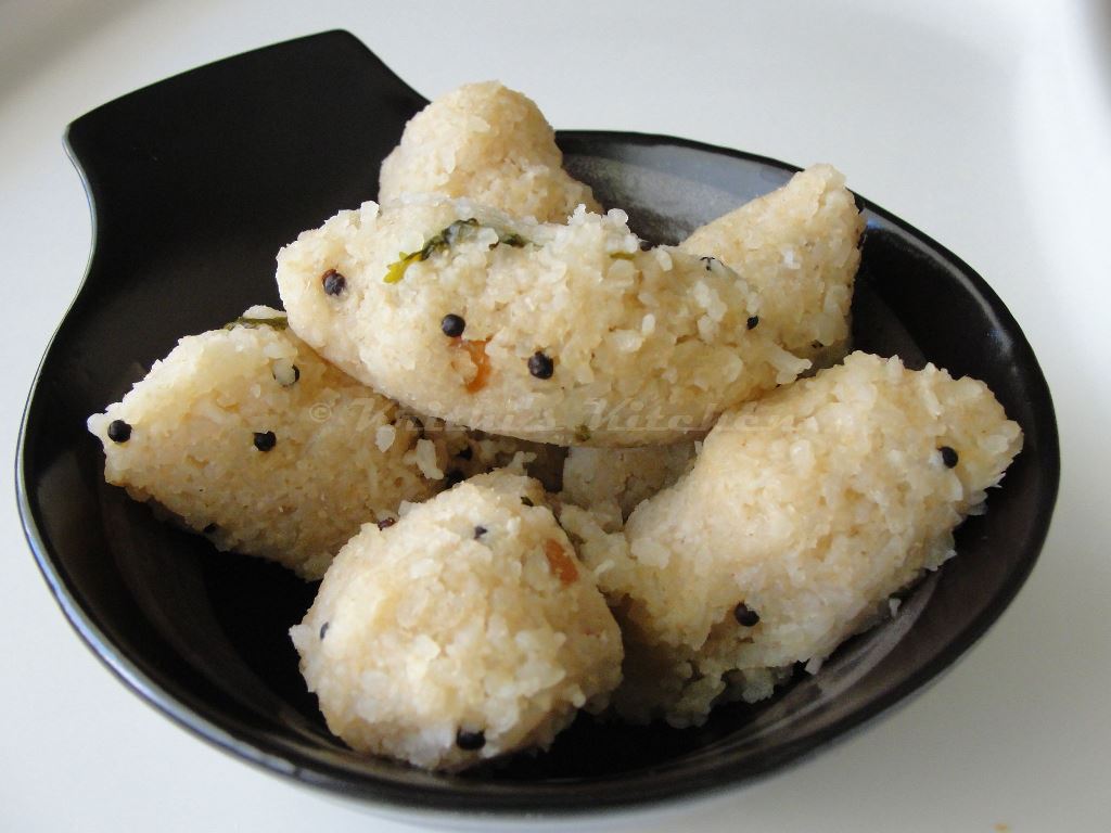 Krithi's Kitchen Brown Rice Pidi Kozhukattai / Brown Rice Dumplings