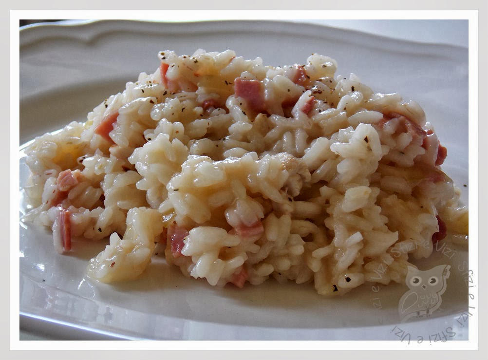 Sfizi & Vizi Risotto al moscato con prosciutto cotto e tocchetti di pollo