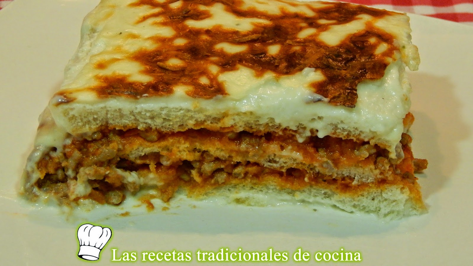 Lasaña de carne con pan de molde