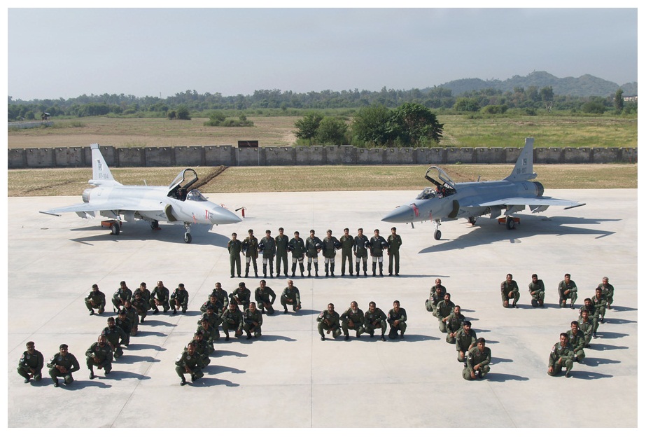 المقاتله الهنديه الجديده HAL Tejas AirForces+Monthly+JF-17+Thunder++FC-1+Xiaolong+SD-10%252C+MICA+LS-6+C-802+AESA