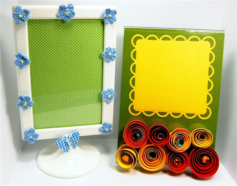 Capadia Designs Some Pretty Frames with Creative Charms