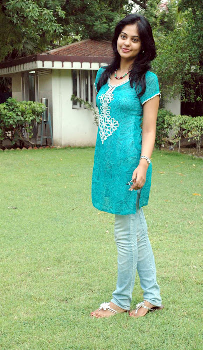 bindu madhavi shoot actress pics
