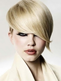 Fashion: Haircut Short Layered 2012