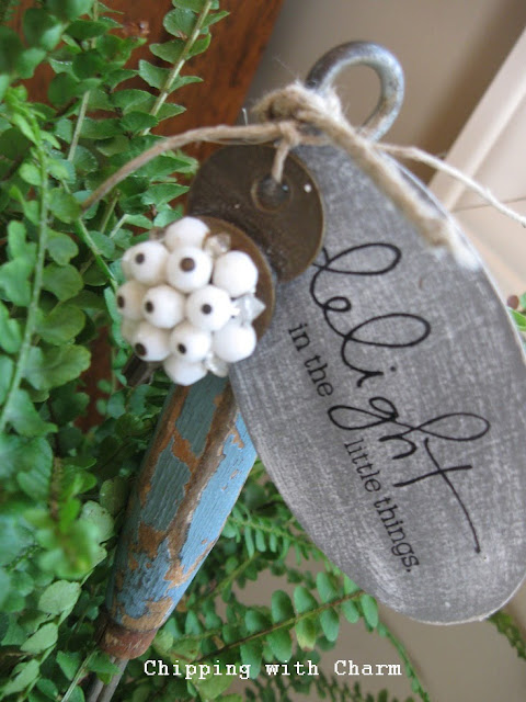 Chipping with Charm: Faucet Knob Fork Flowers...http://chippingwithcharm.blogspot.com/