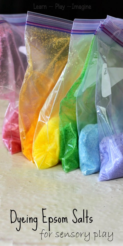 Simple and frugal sensory play - How to color epson salts