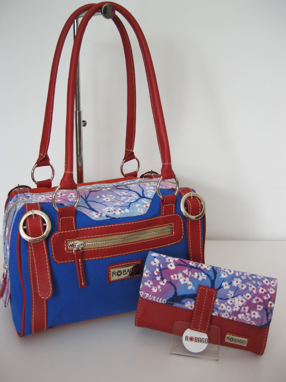 INDUSTRIAS ROBAGO BOLSOS Y BILLETERAS: COLECCIÓN ARTE PURO