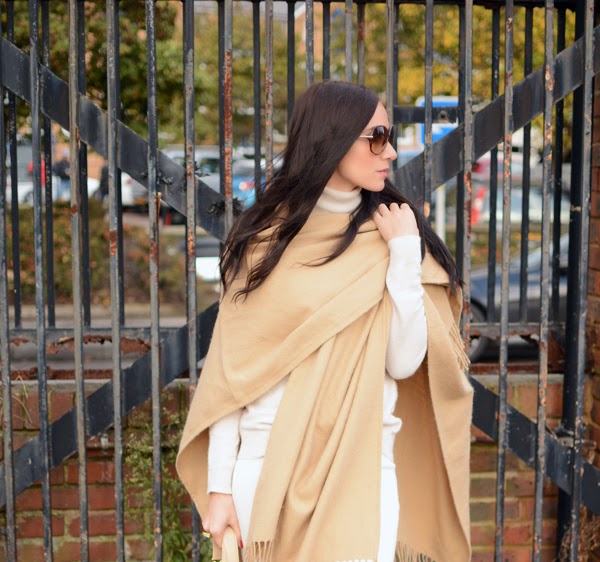 Outfit-Modeblog-Cashmere-Cape-001 Outfit-Modeblog-Cashmere-Cape-001